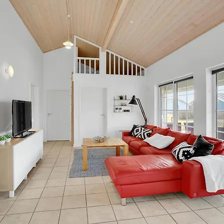 3 Bedroom Stunning In Ferienhaus Nørre Nebel